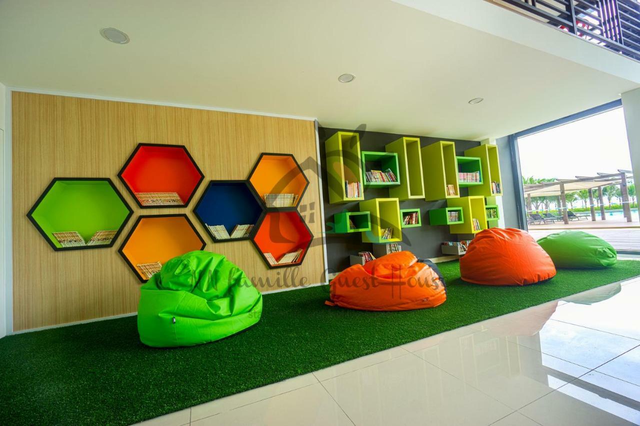 Nn Famille Guest House Pasir Gudang Buitenkant foto